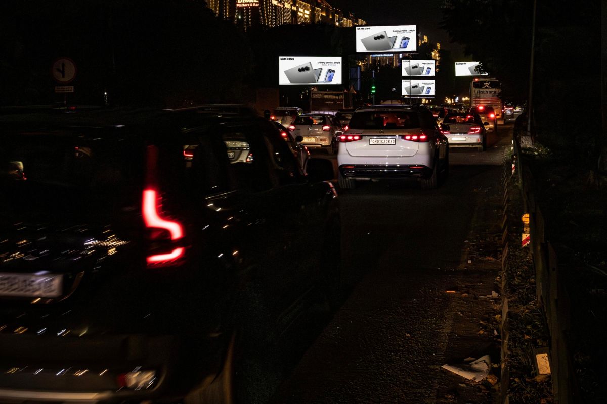 Jubilee Junction, Airport Road U3